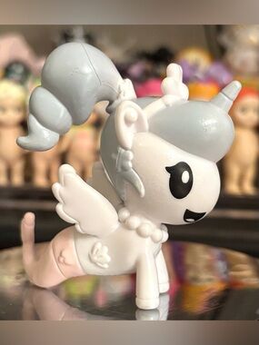Tokidoki x Sonic Astra Unicorno Starfall Wacky Pack Series Collectible Figure